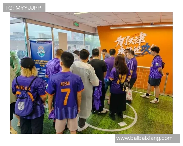 大号足球球星球衣收藏热潮引发全球球迷狂欢与时尚文化新风潮